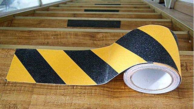 防滑膠帶價(jià)值在哪里-工廠帶你了解【昆山玉寰】