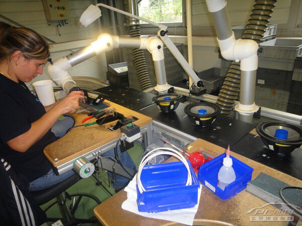 1308461_image013.jpg 1308461_image013.jpg